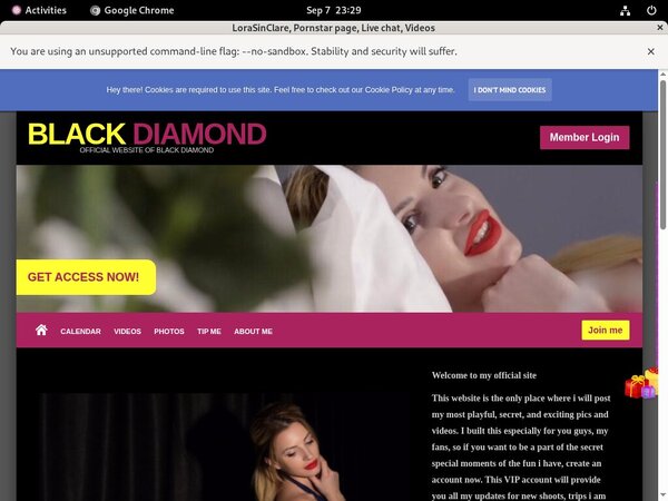 Lorasinclare.modelcentro.com Members Discount